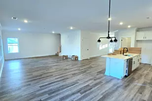 209 Rolling Waters Dr, Greenville, SC 29605 - Photo 5