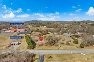 2224 Gentry Memorial Hwy, Pickens, SC 29671 - Photo 7