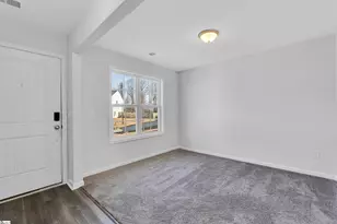 464 Grantham Ct, Spartanburg, SC 29303 - Photo 3