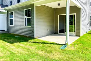 58 Fair Vlg Ln, Simpsonville, SC 29680 - Photo 3