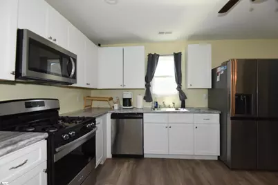 121 Colleton Lane, Clinton, SC 29325 - Photo 7