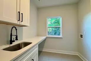 121 Parsons St, Fountain Inn, SC 29644 - Photo 13