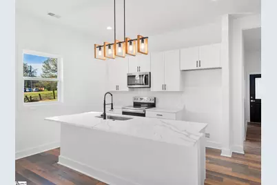 202 S Howard Street, Landrum, SC 29356 - Photo 11