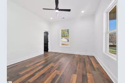 202 S Howard Street, Landrum, SC 29356 - Photo 13