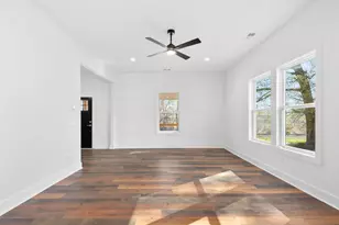 202 S Howard St, Landrum, SC 29356 - Photo 5