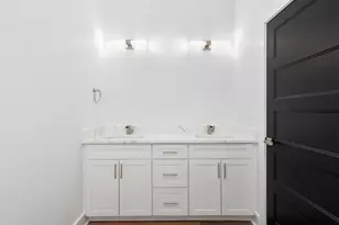 202 S Howard St, Landrum, SC 29356 - Photo 29