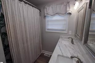 203 Vega St, Inman, SC 29349 - Photo 9