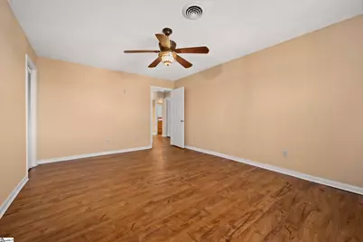 77 Chestnut Street Oak Hall #301, Tryon, NC 28782 - Photo 29