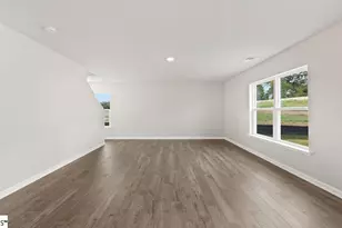 2174 Pierett Cir, Woodruff, SC 29388 - Photo 9