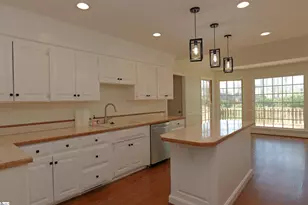 106 Carolina Club Dr, Spartanburg, SC 29306 - Photo 7