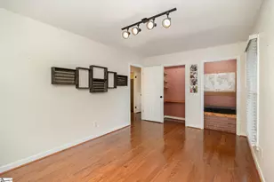 102 Crowndale Dr, Taylors, SC 29687 - Photo 13