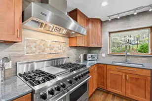 116 Dorothy Ln, Pickens, SC 29671 - Photo 9