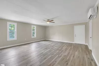 107 Carriage Lane, Simpsonville, SC 29681 - Photo 11