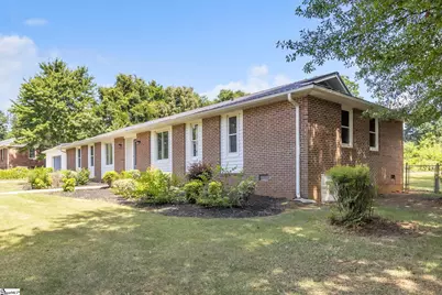 107 Carriage Lane, Simpsonville, SC 29681 - Photo 3