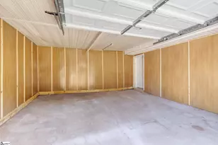 107 Carriage Ln, Simpsonville, SC 29681 - Photo 25