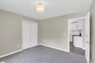 107 Carriage Ln, Simpsonville, SC 29681 - Photo 15