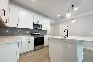 520 Pennystone Ln, Simpsonville, SC 29681 - Photo 3