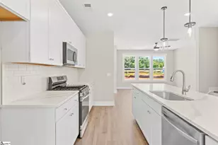 34 Deans Pleasant Dr, Greenville, SC 29607 - Photo 9