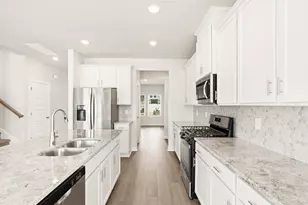 226 Maxwell Dr, Easley, SC 29642 - Photo 9