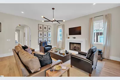 117 W Faris Road, Greenville, SC 29605 - Photo 13