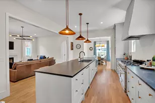 117 W Faris Rd, Greenville, SC 29605 - Photo 11