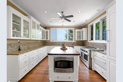 7860 Glassy Ridge Road, Landrum, SC 29356 - Photo 13