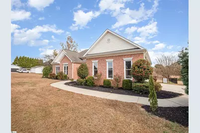 1611 Scuffletown Road, Fountain Inn, SC 29644 - Photo 7