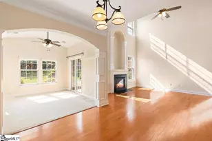 136 Chandler Crest Ct, Greer, SC 29651 - Photo 9