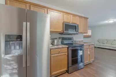 223 Stockbridge Drive, Spartanburg, SC 29301 - Photo 9