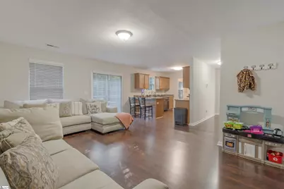 223 Stockbridge Drive, Spartanburg, SC 29301 - Photo 11