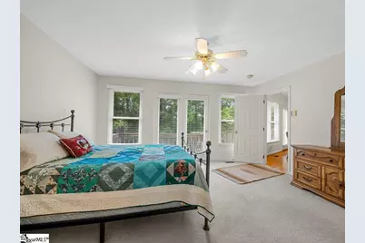 208 W Durham Street, Landrum, SC 29356 - Photo 15