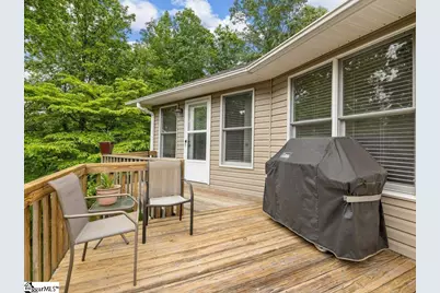 208 W Durham Street, Landrum, SC 29356 - Photo 31