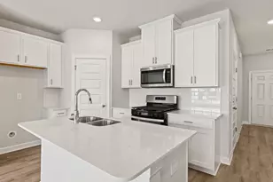 122 Arrow Ct, Greer, SC 29651 - Photo 9