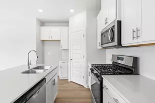 209 Cupid Ct, Greer, SC 29651 - Photo 7