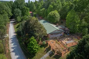 149 April Valley Ln, Pickens, SC 29671 - Photo 3