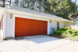 424 Shore Line Dr, Anderson, SC 29626 - Photo 11