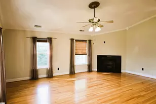 424 Shore Line Dr, Anderson, SC 29626 - Photo 3