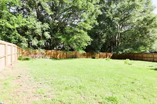 424 Shore Line Dr, Anderson, SC 29626 - Photo 13