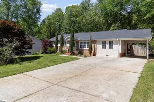 202 Forest Dr, Liberty, SC 29657 - Photo 3