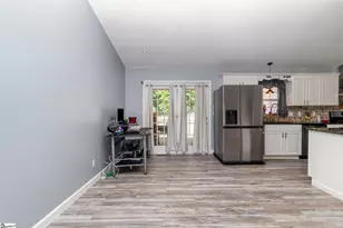 202 Forest Dr, Liberty, SC 29657 - Photo 13