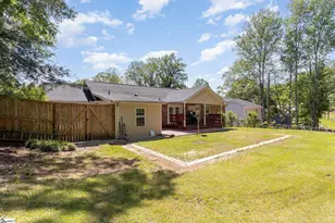 202 Forest Dr, Liberty, SC 29657 - Photo 29