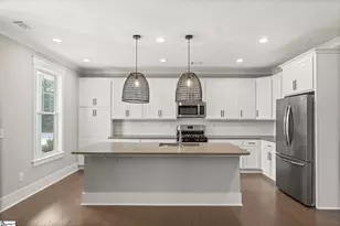 1109 Syrah Ln, Duncan, SC 29334 - Photo 7