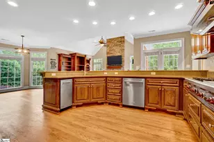 881 Inverness Cir, Spartanburg, SC 29306 - Photo 9