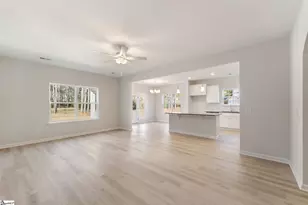 118 Lakeside Dr, Anderson, SC 29621 - Photo 3