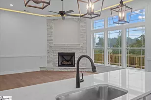 200 Eagles Crest Dr, Marietta, SC 29661 - Photo 9