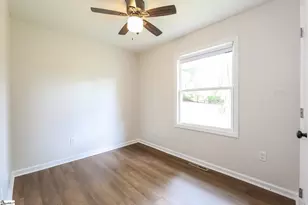 49 Thurgood Marshall Rd, Spartanburg, SC 29307 - Photo 17