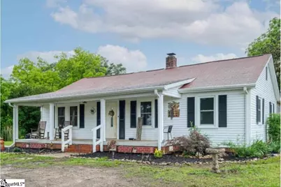 4961 221 Hwy S, Laurens, SC 29360 - Photo 9