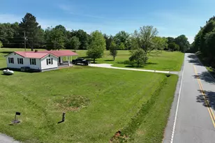 566 W Pine Grove Rd, Fair Play, SC 29643 - Photo 3