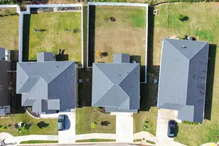 204 Hazelcroft Dr, Fountain Inn, SC 29644 - Photo 7