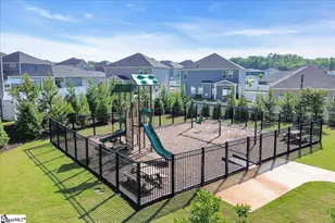 204 Hazelcroft Dr, Fountain Inn, SC 29644 - Photo 11